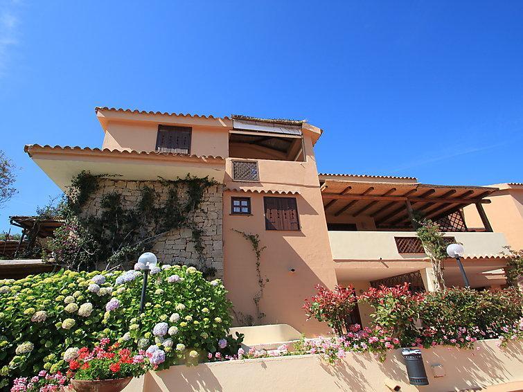 Residence Bougainvillae Liscia di Vacca Luaran gambar