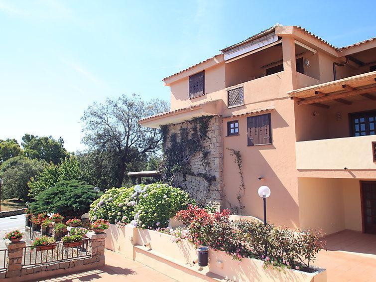 Residence Bougainvillae Liscia di Vacca Luaran gambar