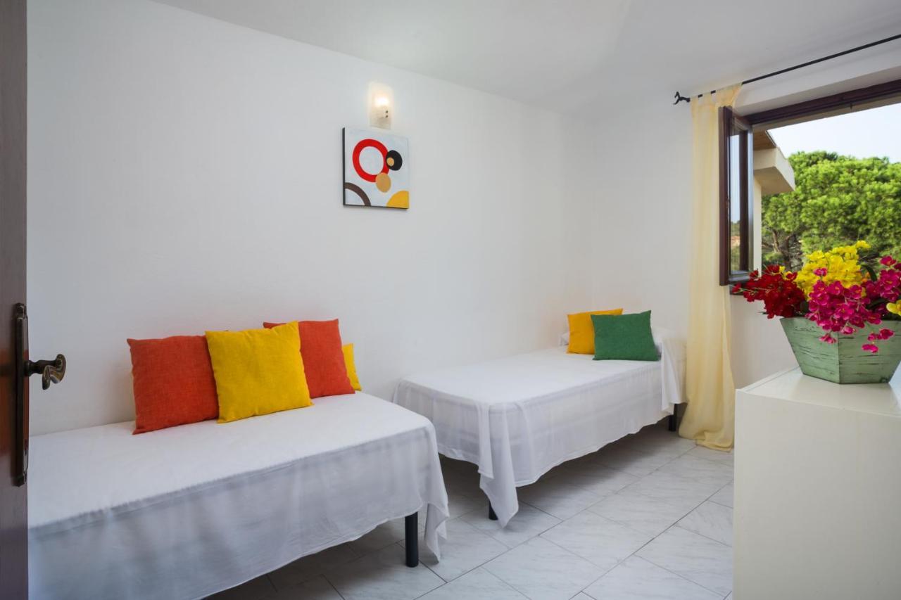 Residence Bougainvillae Liscia di Vacca Luaran gambar