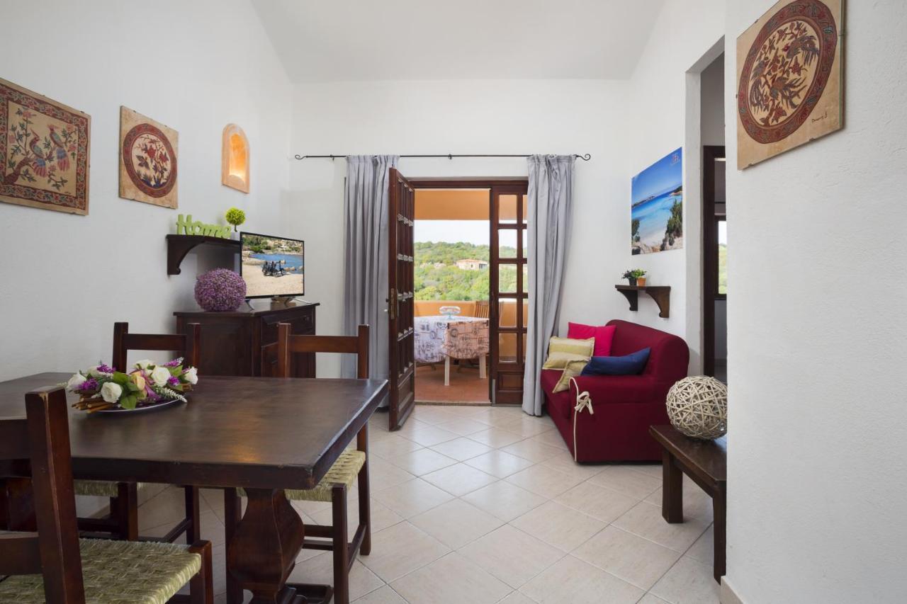 Residence Bougainvillae Liscia di Vacca Luaran gambar